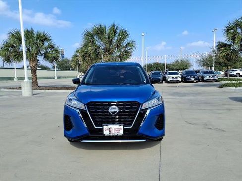 Certified 2024 Nissan Kicks S image 8