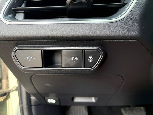 Used 2025 Kia K4 GT-Line image 22