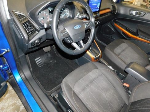 Used 2021 Ford EcoSport SE w/ SE Appearance Package image 14