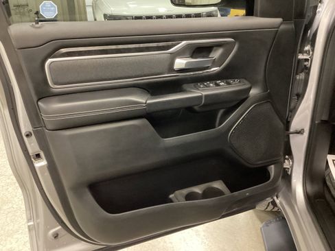 Used 2019 RAM 1500 Big Horn image 11