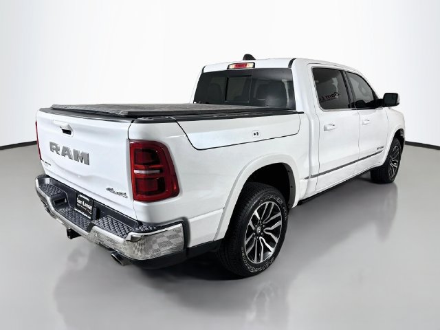 Used 2025 RAM 1500 Limited AWD/4WD image 7