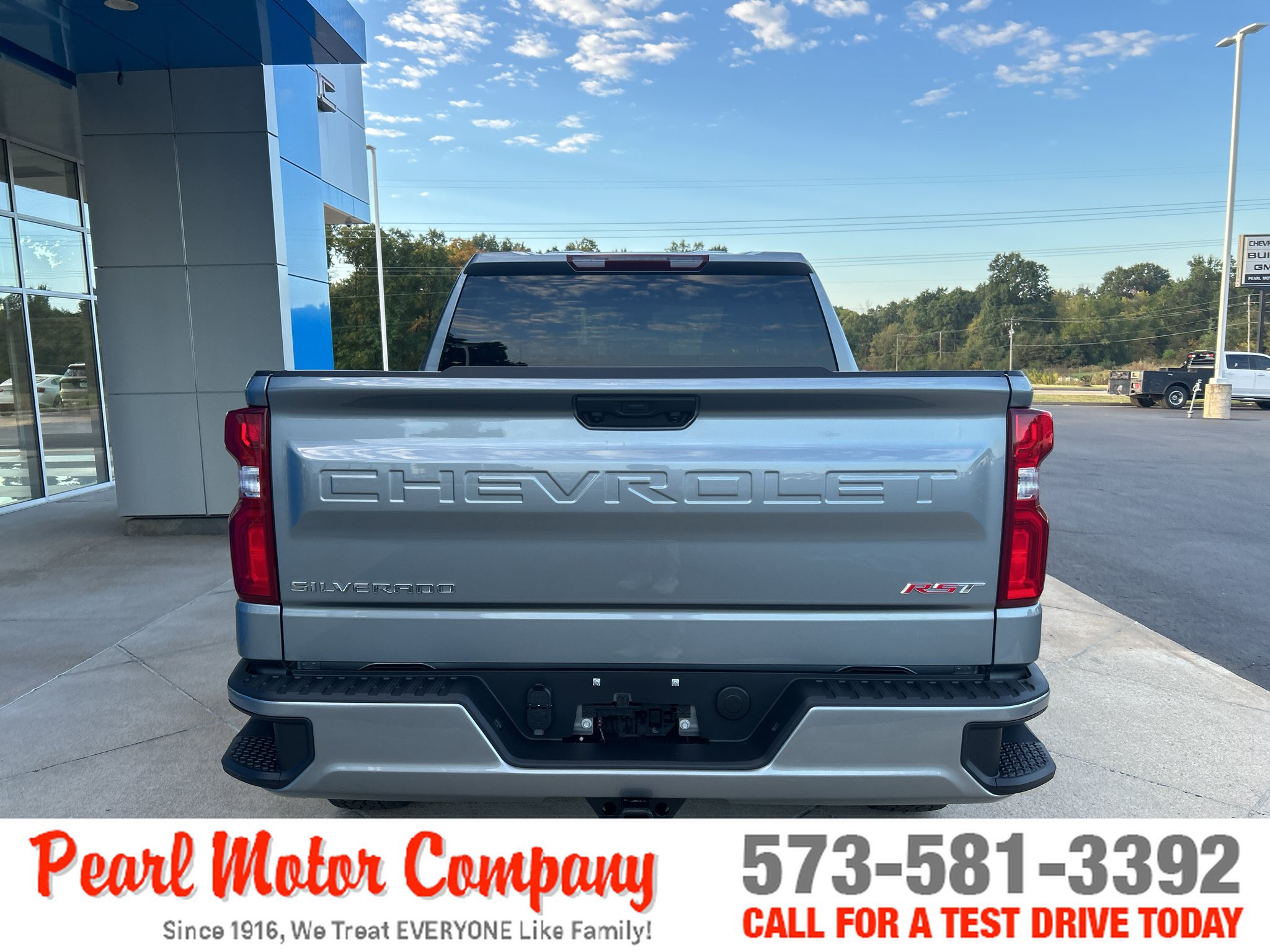 New 2026 Chevrolet Silverado 1500 RST w/ RST Select Package AWD/4WD image 5