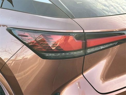 Used 2025 Lexus RX 350 Premium Plus image 10