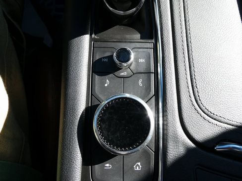 Used 2020 Cadillac XT5 Premium Luxury image 24