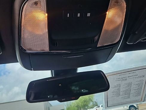 Used 2022 Dodge Charger R/T w/ Blacktop Package image 23