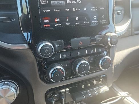 Used 2020 RAM 1500 Laramie w/ Sport Appearance Package AWD/4WD image 7