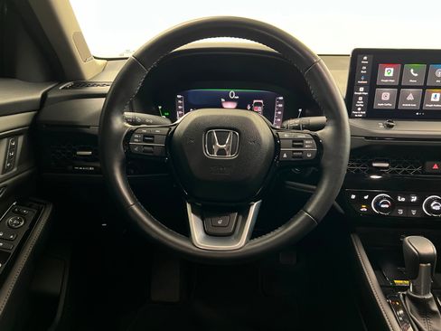 Used 2025 Honda Accord Touring image 13