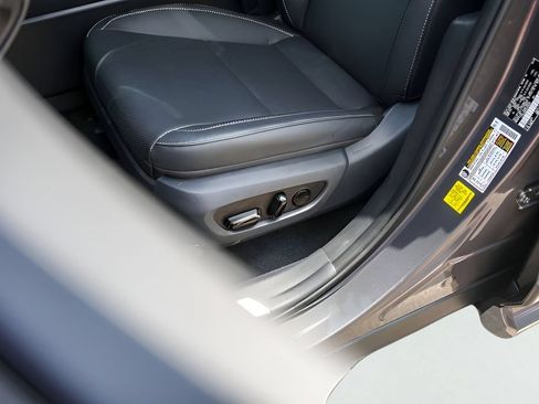 Used 2025 Lexus TX 350 AWD w/ Technology Package image 8