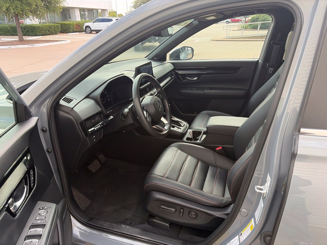 Used 2023 Honda CR-V Sport Touring image 10