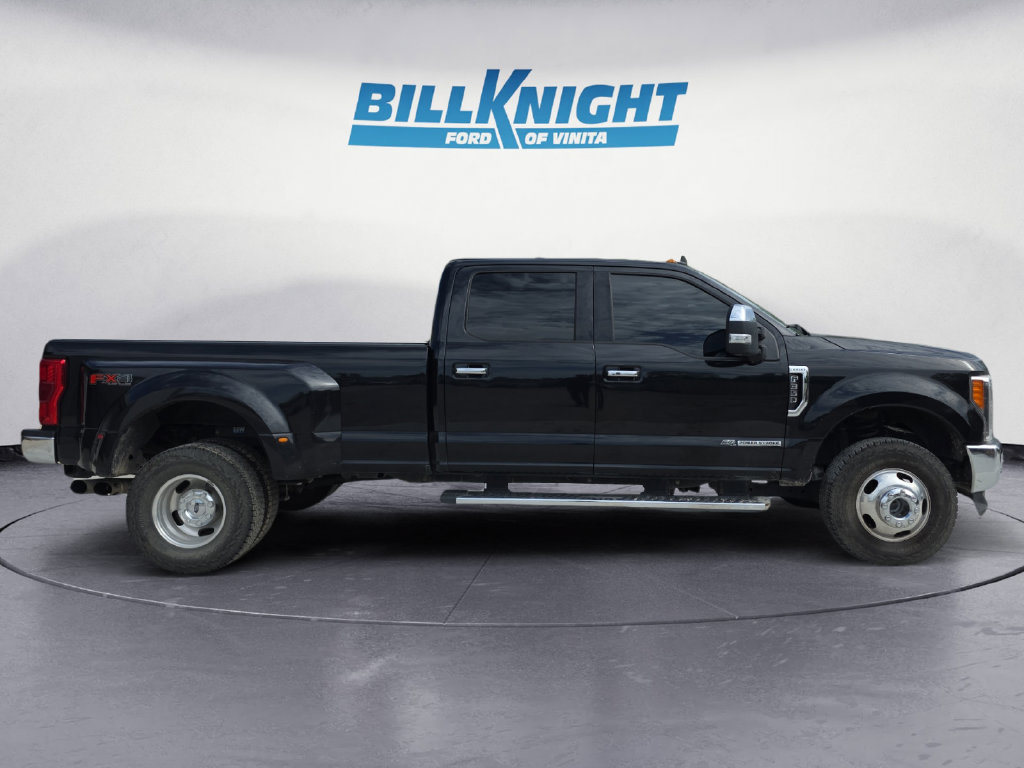 Used 2019 Ford F350 Lariat w/ Lariat Ultimate Package AWD/4WD image 6