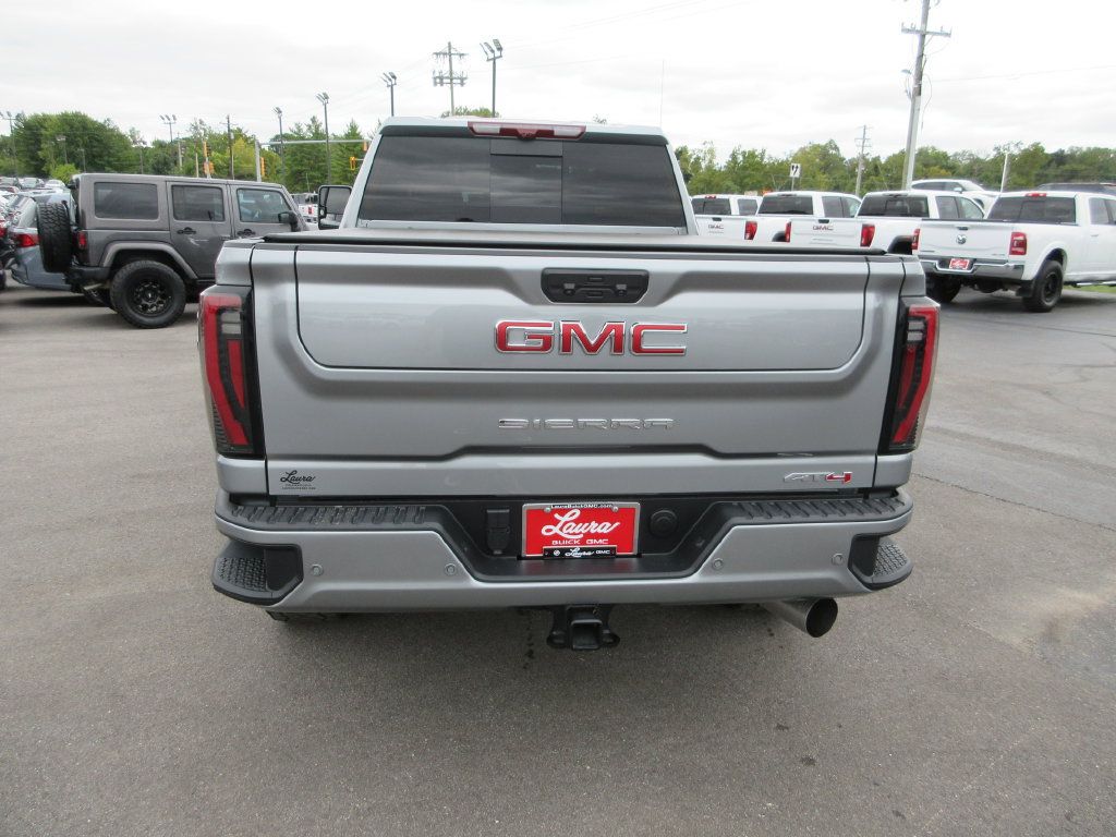 Used 2026 GMC Sierra 2500 AT4 w/ AT4 Premium Plus Package AWD/4WD image 6