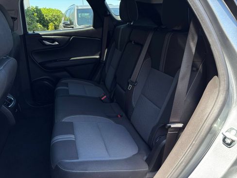 Used 2026 Chevrolet Blazer LT AWD/4WD image 38