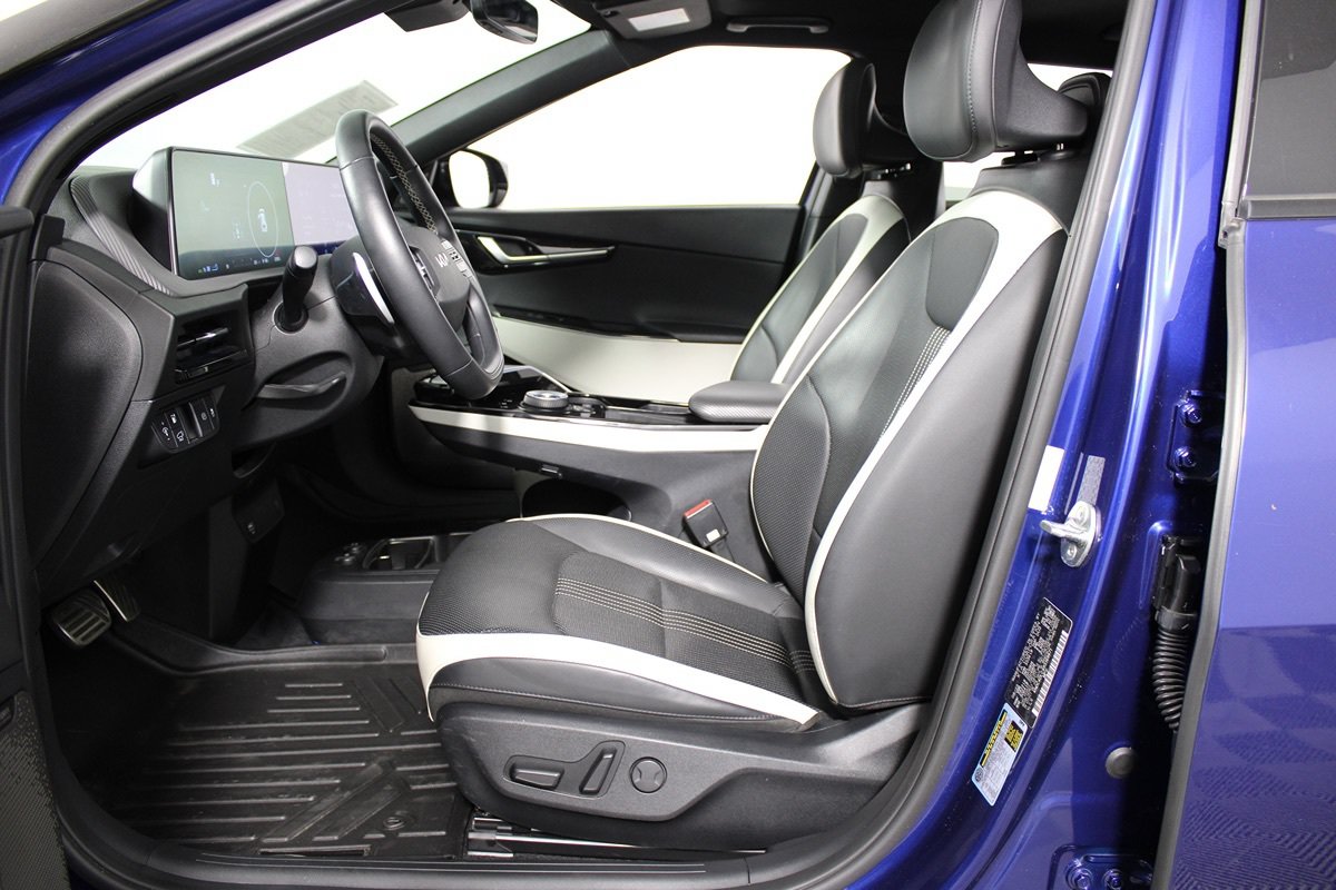 Used 2024 Kia EV6 GT-Line AWD/4WD image 5