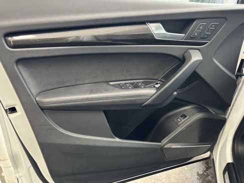 Used 2024 Audi SQ5 Premium Plus image 13