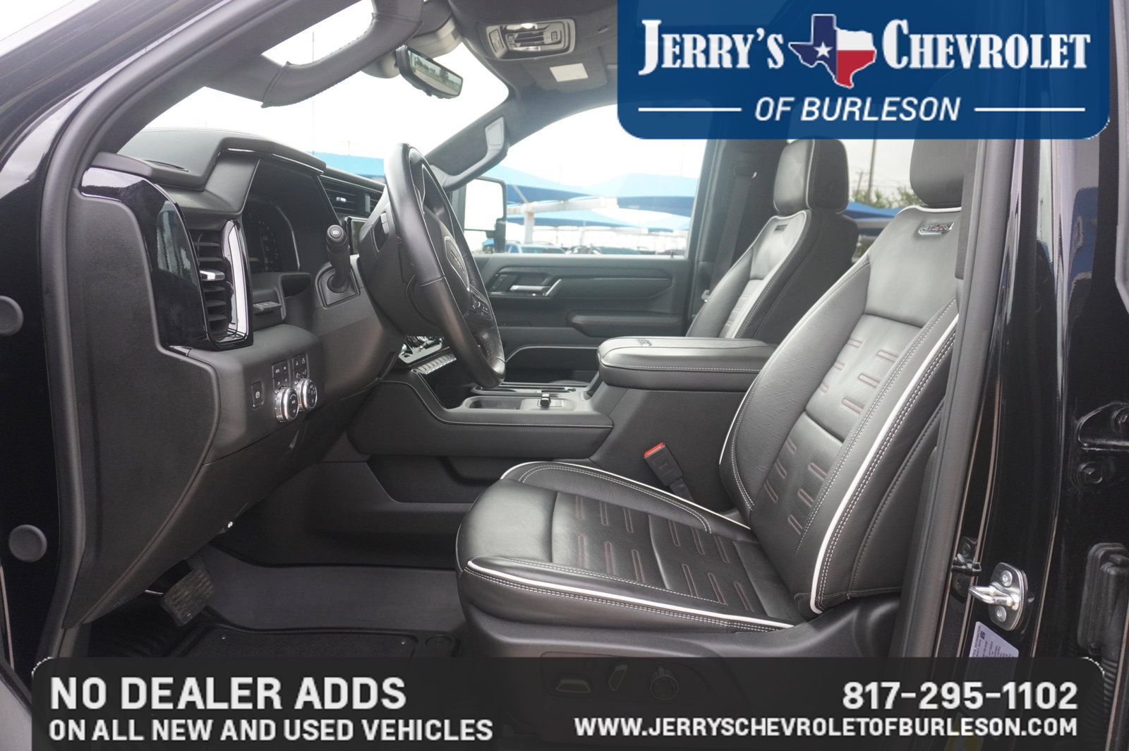 Used 2026 GMC Sierra 2500 AT4X AWD/4WD image 7