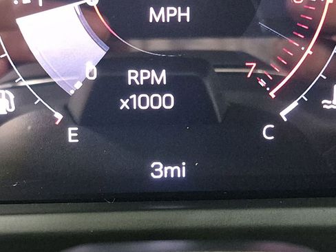 New 2026 GMC Acadia Denali image 12