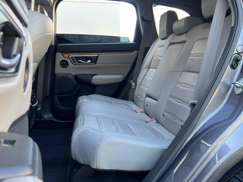Used 2018 Honda CR-V Touring image 28