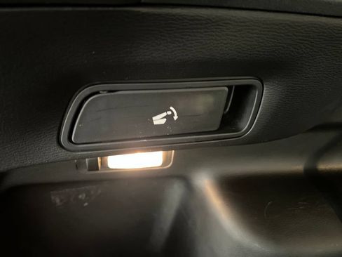Used 2024 Mitsubishi Outlander SE AWD/4WD image 44
