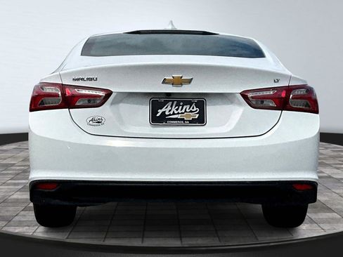 Certified 2021 Chevrolet Malibu LT image 5