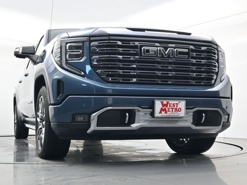 Used 2024 GMC Sierra 1500 Denali Ultimate image 35