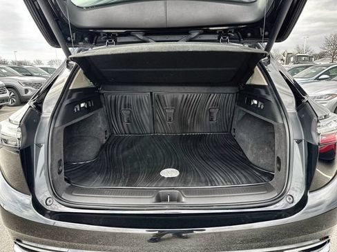 Used 2023 Buick Envision Avenir AWD/4WD image 27