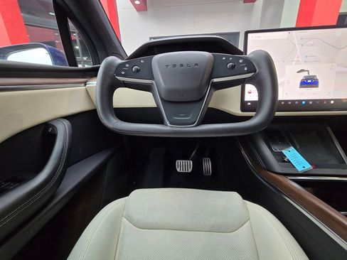 Used 2023 Tesla Model X AWD/4WD image 20