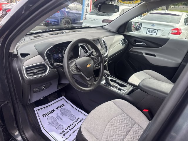 Used 2022 Chevrolet Equinox LS w/ LS Convenience Package AWD/4WD image 32