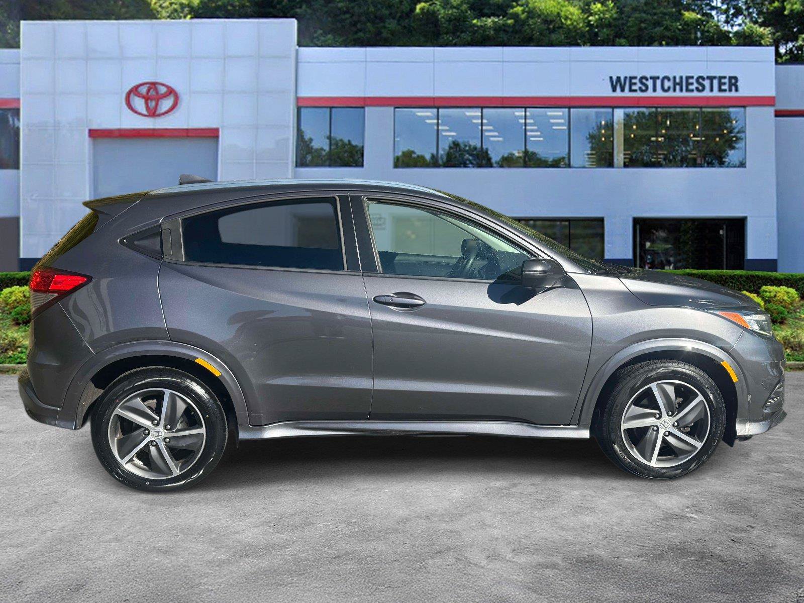 Used 2019 Honda HR-V Touring image 5
