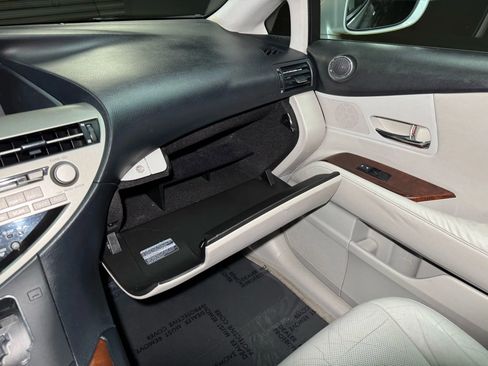 Used 2011 Lexus RX 350 2WD image 41