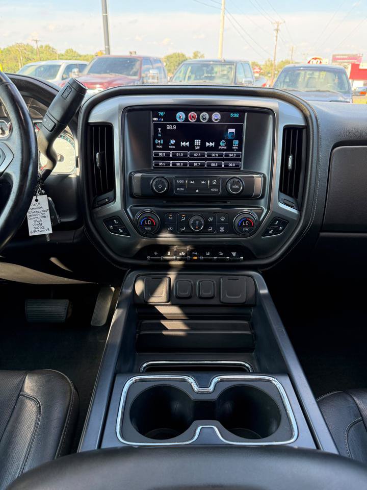 Used 2019 Chevrolet Silverado 2500 LTZ w/ Midnight Edition AWD/4WD image 17