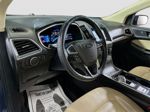 Used 2019 Ford Edge SEL w/ Equipment Group 201A image 10