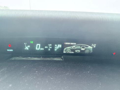 Used 2013 Toyota Prius Three image 14