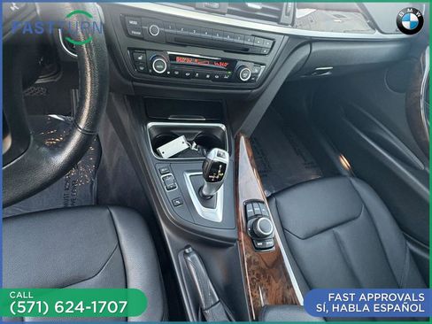 Used 2014 BMW 320i xDrive Sedan image 27
