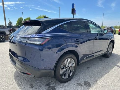 Used 2025 Nissan Murano SL w/ Cargo Package AWD/4WD image 3