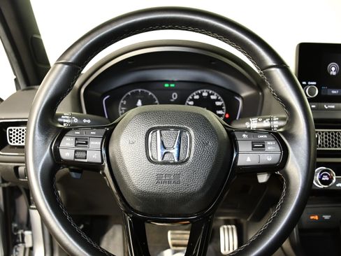 Used 2024 Honda Civic Sport image 19