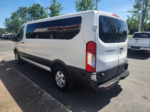 Used 2018 Ford Transit 350 XLT image 3