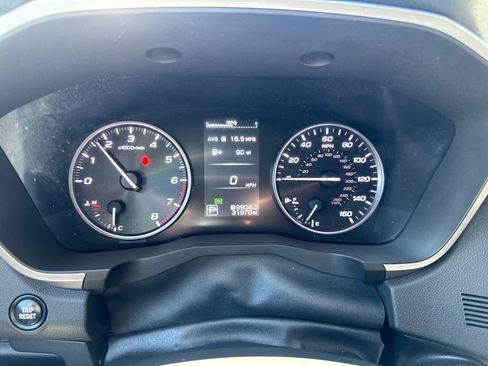 Used 2023 Subaru Ascent Limited AWD/4WD image 17