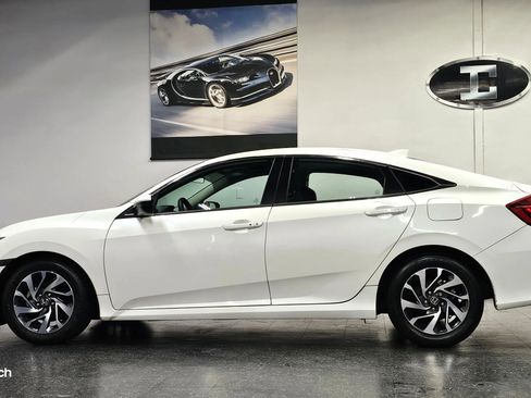 Used 2017 Honda Civic EX image 17