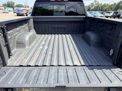 Used 2024 GMC Sierra 1500 AT4 w/ Technology Package AWD/4WD image 19