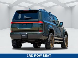 Used 2025 Lexus GX 550 w/ Accessory Package (Z1) AWD/4WD video 3