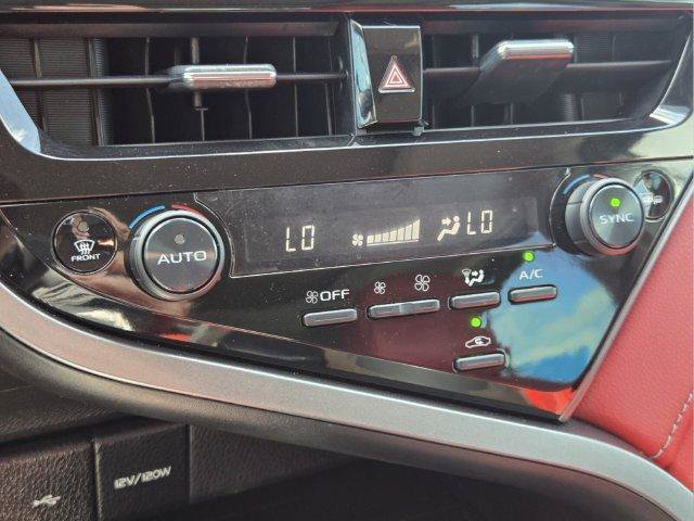 Used 2021 Toyota Camry XSE FWD image 28