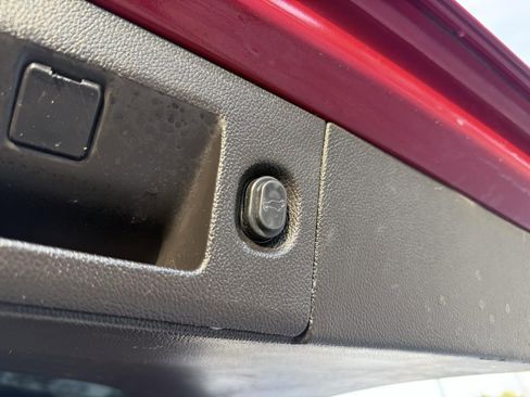 Used 2015 Chevrolet Tahoe LT image 13