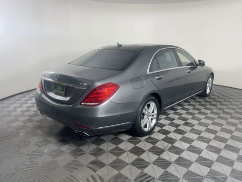 Used 2017 Mercedes-Benz S 550 4MATIC Sedan image 9
