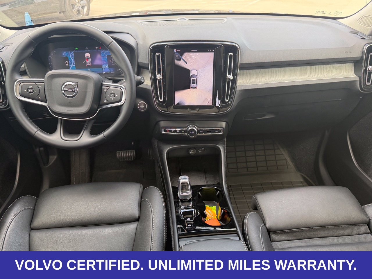 Certified 2026 Volvo XC40 B5 Plus AWD/4WD image 13
