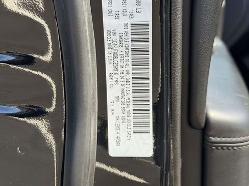 Certified 2020 Jeep Grand Cherokee Laredo AWD/4WD image 22