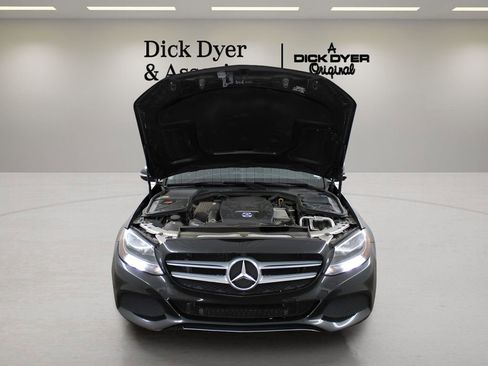 Used 2015 Mercedes-Benz C 300 Sedan image 9