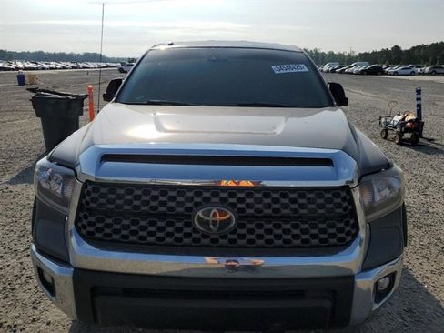 Used 2019 Toyota Tundra SR5 w/ SR5 Upgrade Package image 5