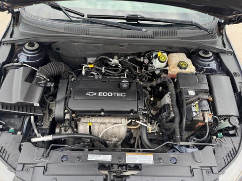 Used 2016 Chevrolet Cruze LS image 29