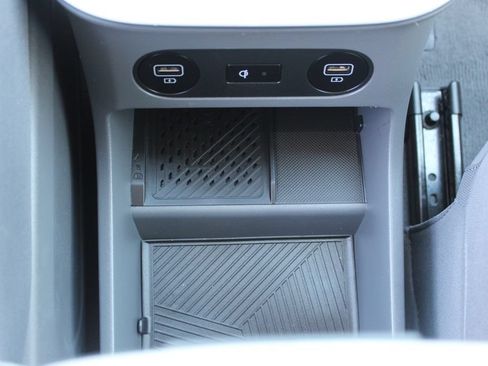 Used 2024 Hyundai Ioniq 5 SEL RWD image 19