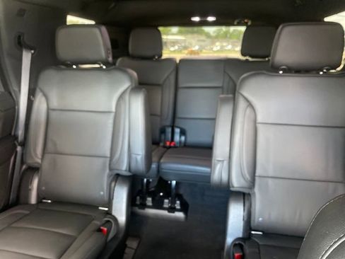 Used 2021 Chevrolet Tahoe Z71 w/ Z71 Signature Package AWD/4WD image 50